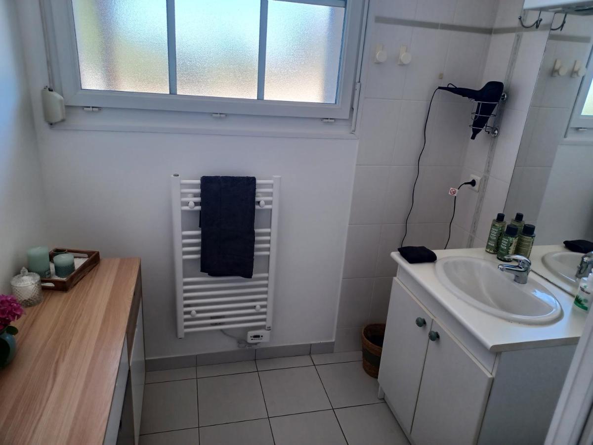 Maison Face Au Mont Avec Exterieur